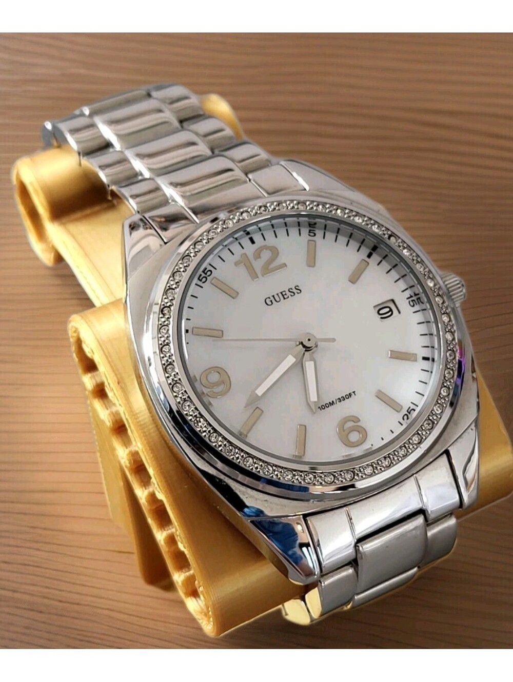 Rare Guess Mens Watch 40MM 100Mtrs 330Ft WaterResistant U095020LT LNWOT EUC 7"